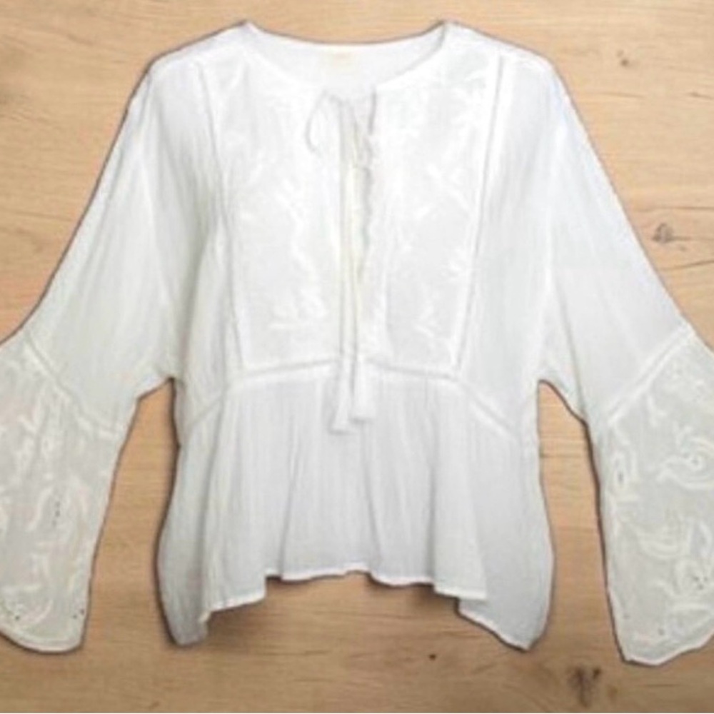 NWT Boho Lace Top with Flare Sleeves